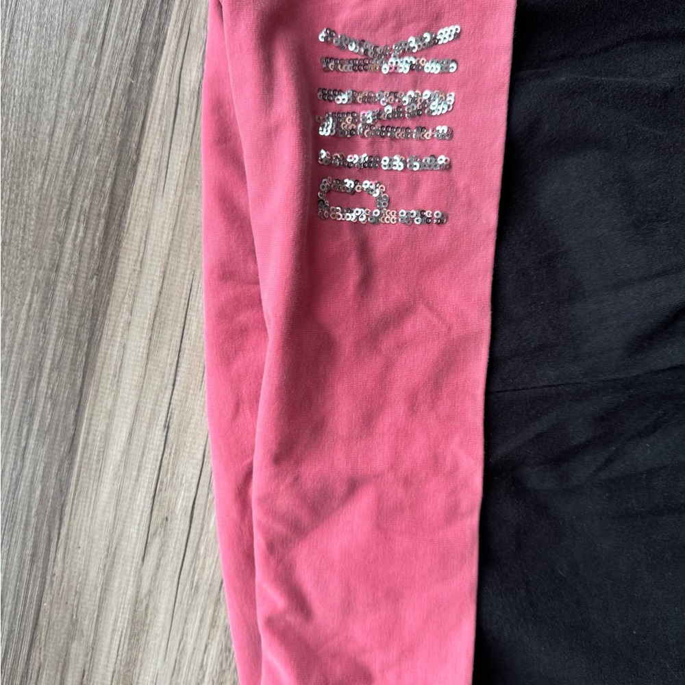 Black and Pink Leggings